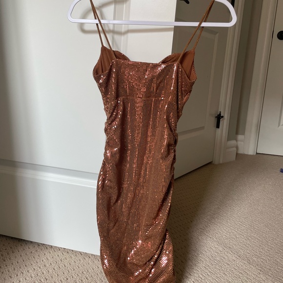 URBAN OUTFITTERS UO Sequin Bodycon Dress Party Rust Colour - Picture 2 of 3